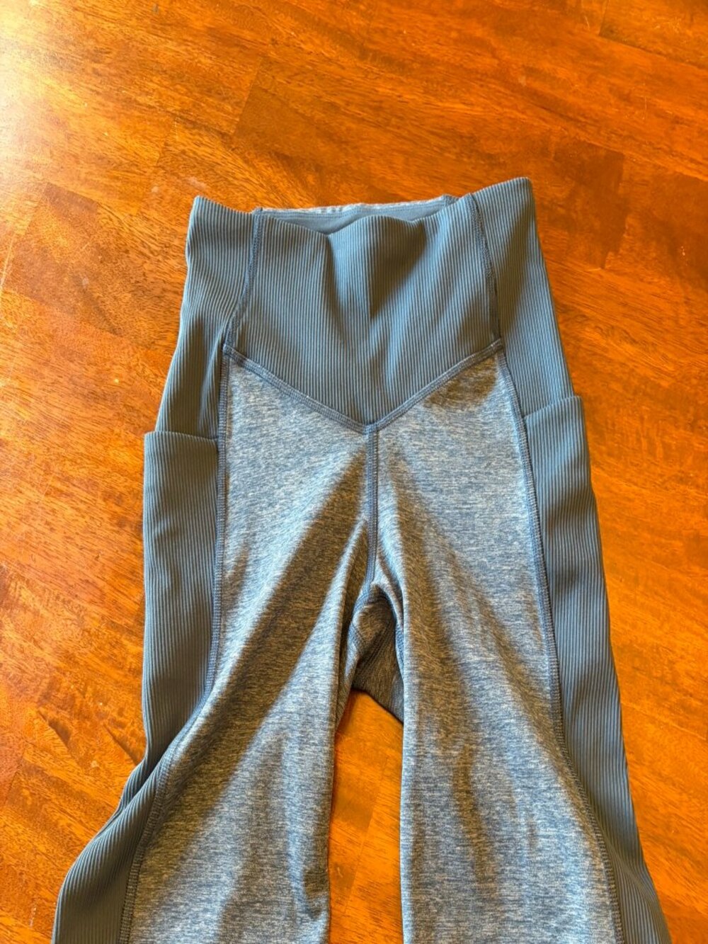 The North Face Women's Dune Sky 9" Tight Bike Shorts Blue Heather XS *Hem Stitch